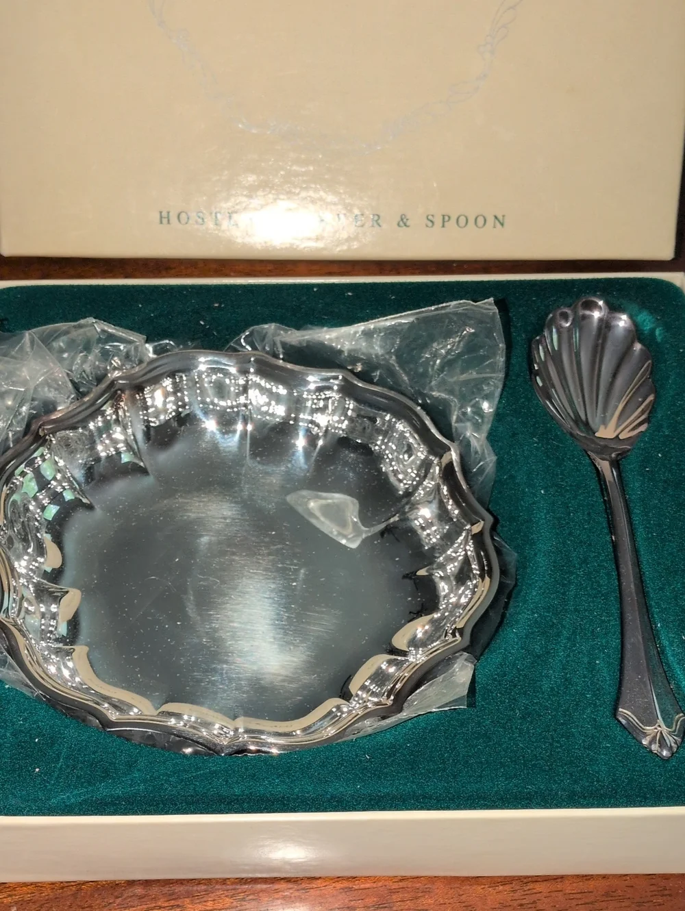 Oneida Silverplate in Box Serving Tray and Spoon  NWT